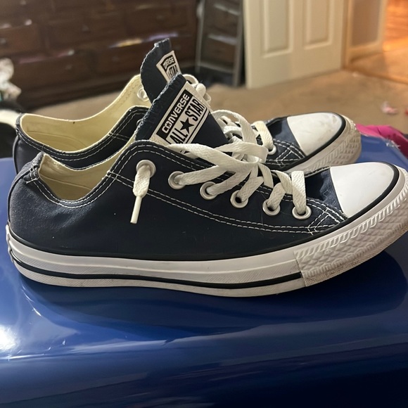 Navy Blue Converse All Stars - Picture 1 of 7